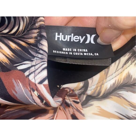 Hurley One Piece Swim Suit S/P “Scattered Palm” V-Neck Crisscross Back UPF 50 - Picture 4 of 14